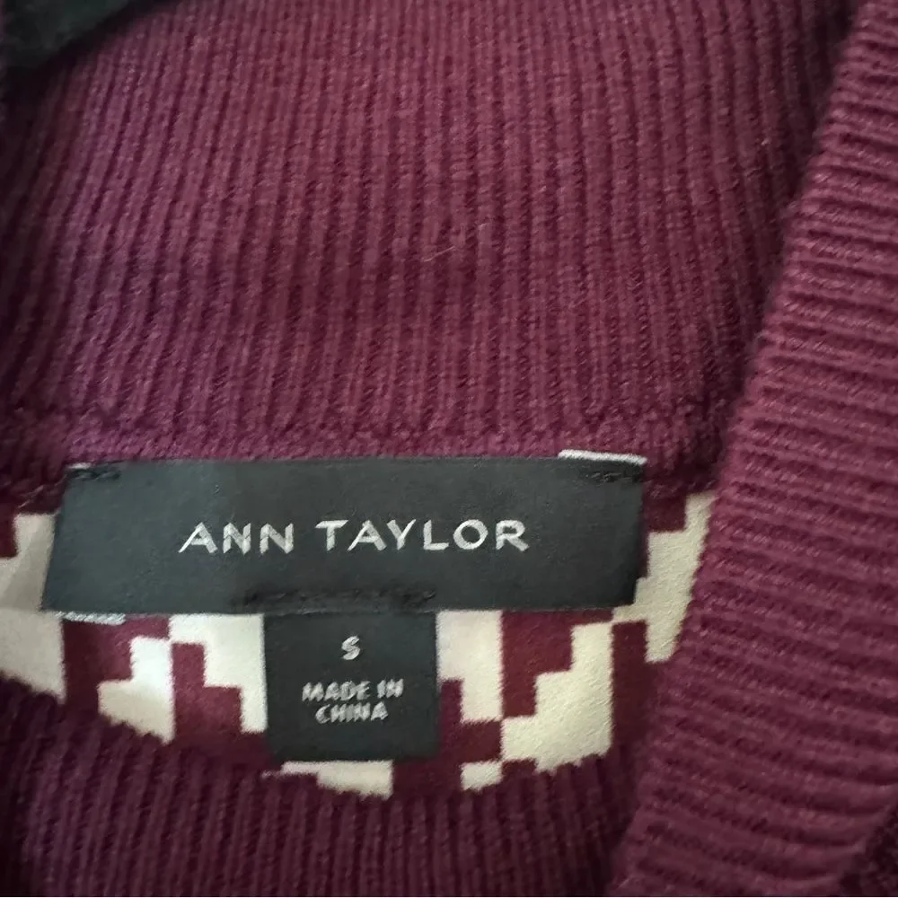 Ann Taylor Women's Small Geo Back Mixed Media Sweater plum burgundy color